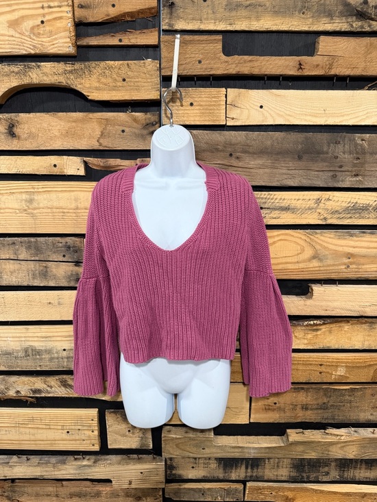 Free People Sweaters - Free People Damsel Bell Sleeve Rib Knit Boxy Crop‎ Rose Sweater Size
Small
